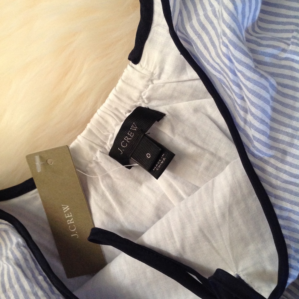 NWT -JCREW RUFFLE TOP - Picture 6 of 6